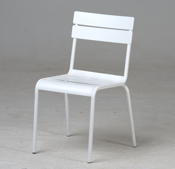 Chaise LUXEMBOURG en Tunisie