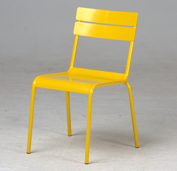 Chaise LUXEMBOURG en Tunisie